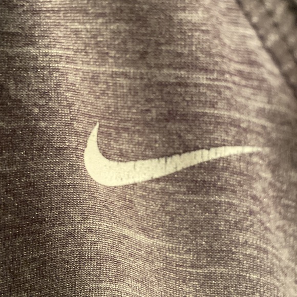 Nike mens gray T-shirt size L - Picture 2 of 5